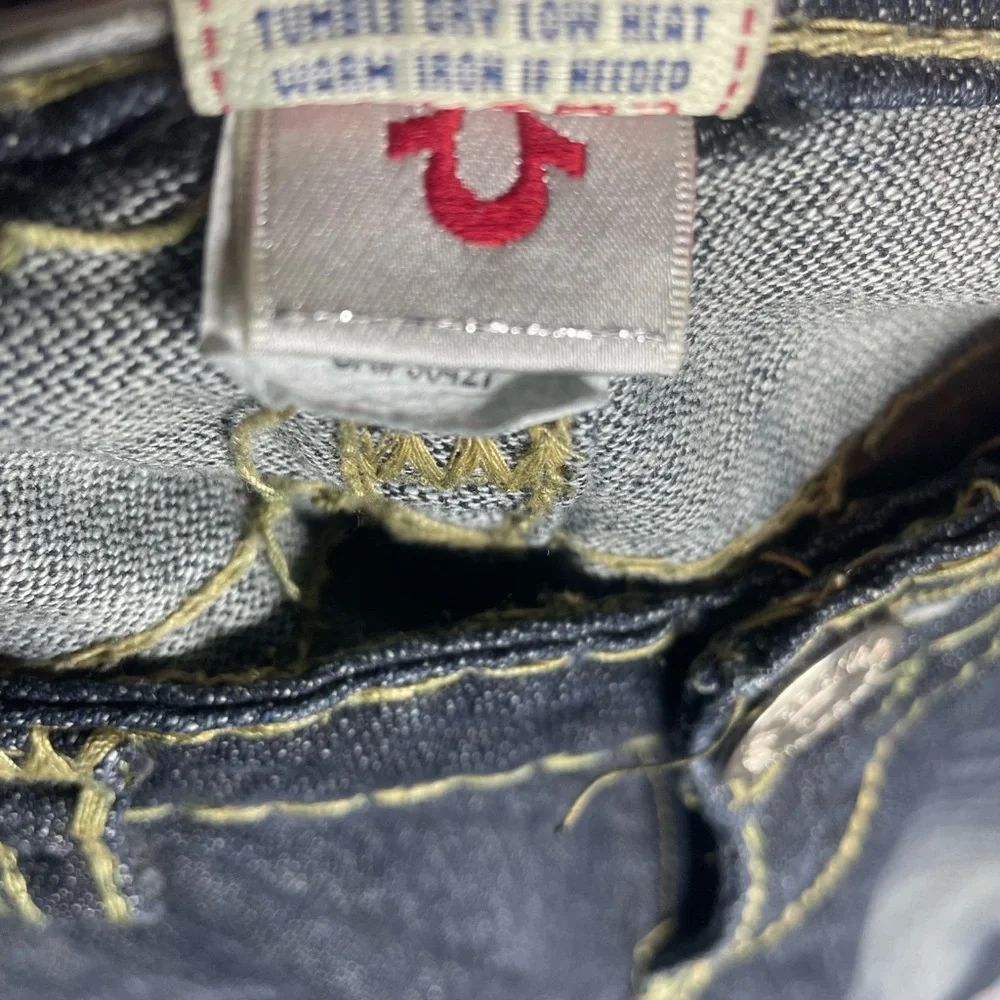 True Religion Women's Joey Big T Jeans Vera Cruz Dark Wash  Size 26 READ - Picture 6 of 11